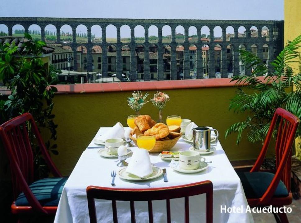 Hotel Ele Acueducto Segóvia Exterior foto